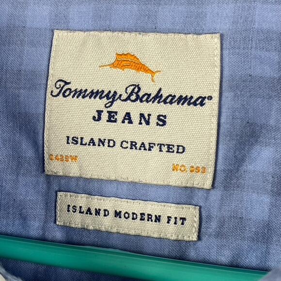 Tommy Bahama Island Crafted Modern Fit Button Shirt Men's XL Blue Plaid - Picture 6 of 10